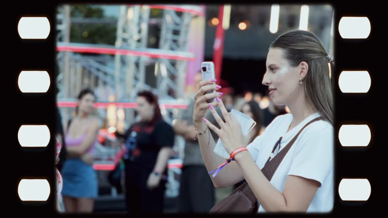 Kadr z realizacji Coca-Cola podczas BitterFestival w Poznaniu